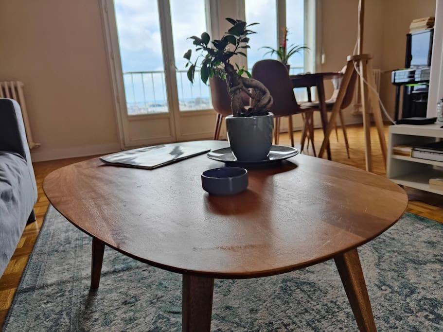 Superbe Appartement Lumineux Avec Vue Imprenable Tours Esterno foto
